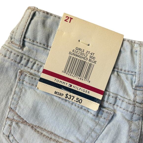 Tommy Hilfiger Jean shorts 2T-4T - Picture 3 of 6
